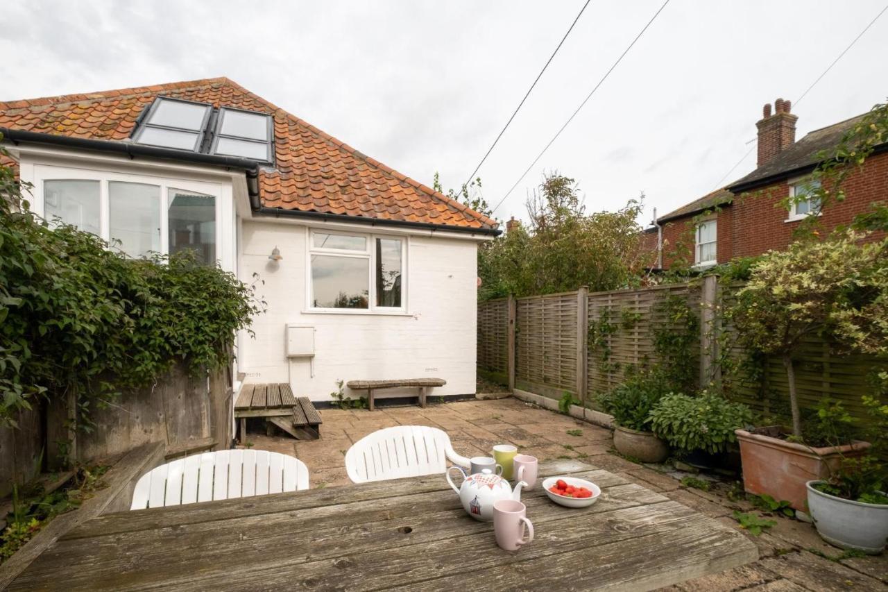 Villa Pantiles Aldeburgh Exterior foto
